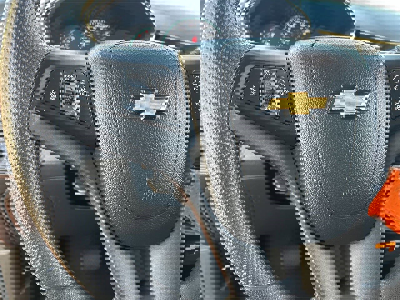 Used 2021 Chevrolet Trax LS w/ Tint and Cruise Package image 19