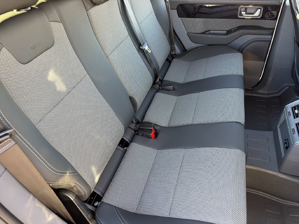 New 2026 INEOS Grenadier Station Wagon AWD/4WD image 20