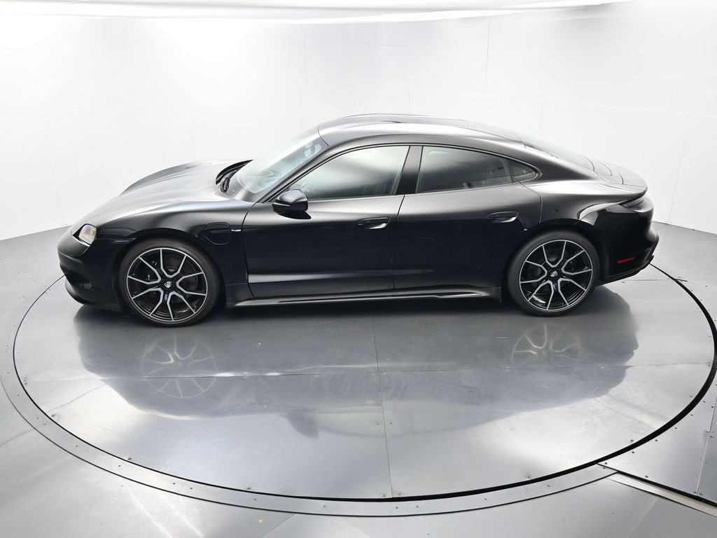 Certified 2025 Porsche Taycan RWD image 32