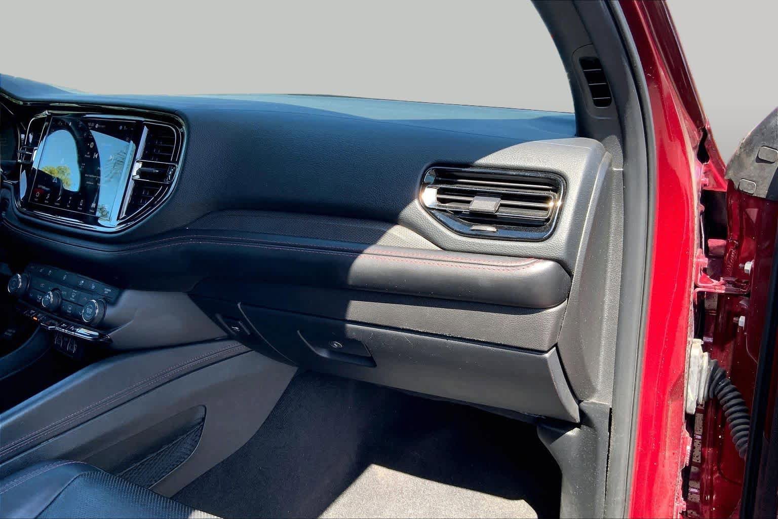 Used 2022 Dodge Durango R/T AWD/4WD image 18