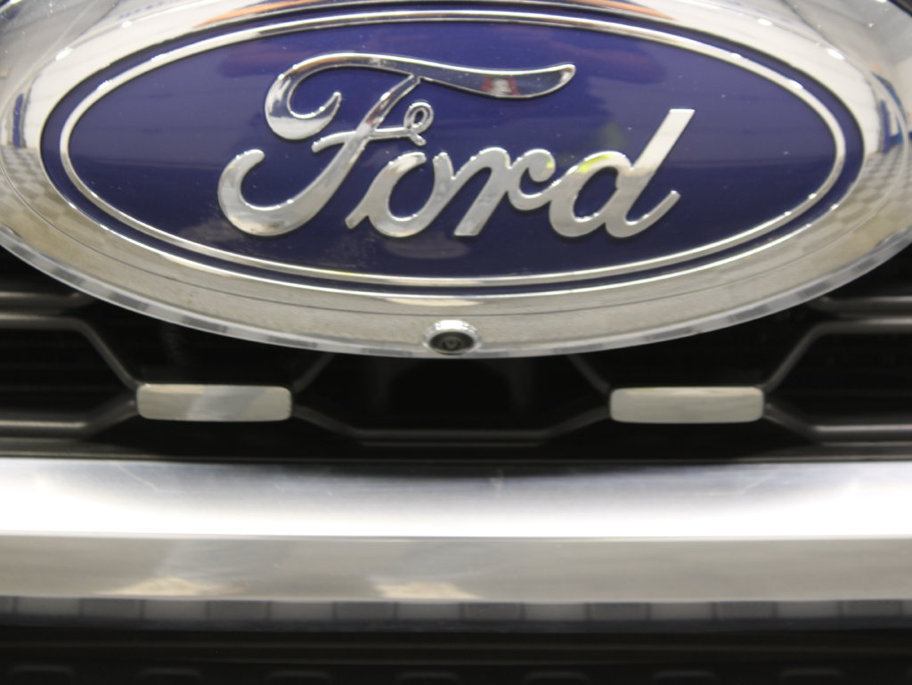 Used 2025 Ford F450 Lariat w/ FX4 Off-Road Package AWD/4WD image 57