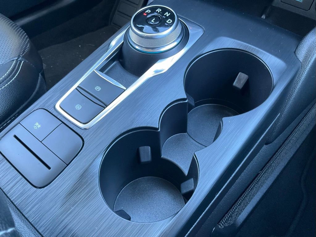 Certified 2022 Ford Escape SEL w/ Technology Package image 44