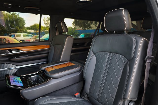 Used 2023 Jeep Grand Wagoneer L Series III w/ Rear Seat Video Group 1 image 29