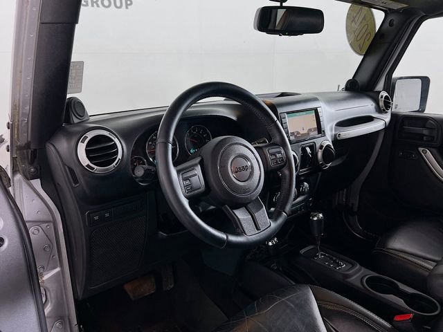 Used 2014 Jeep Wrangler Unlimited Rubicon image 31