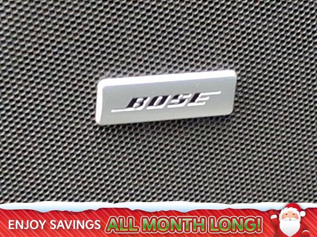 Used 2023 Chevrolet Suburban Premier image 18