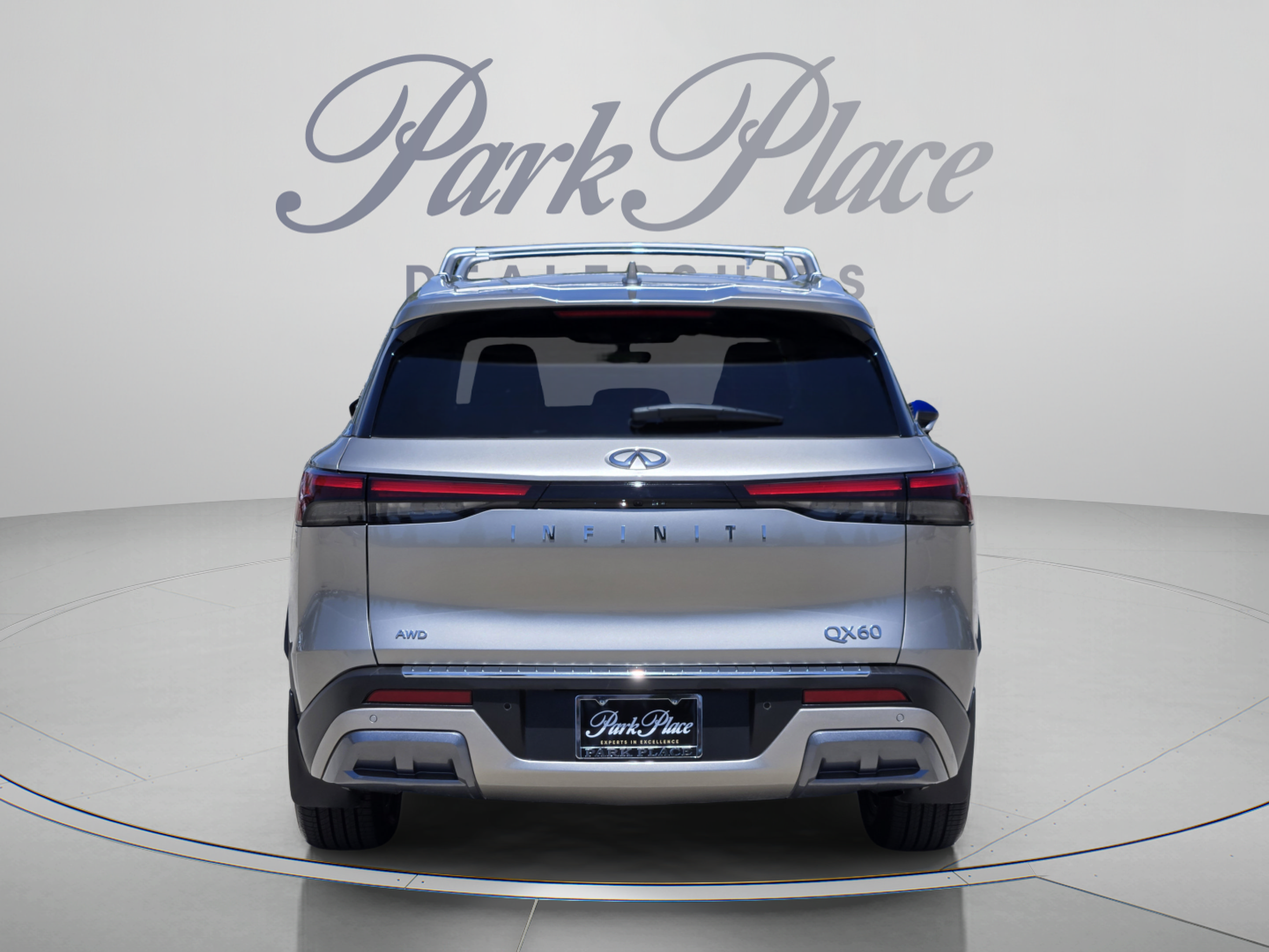 Used 2024 INFINITI QX60 Sensory w/ Cargo Package AWD/4WD image 4