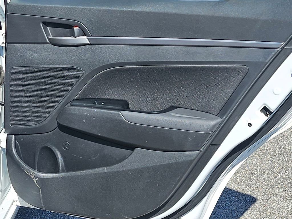 Used 2018 Hyundai Elantra SEL image 35