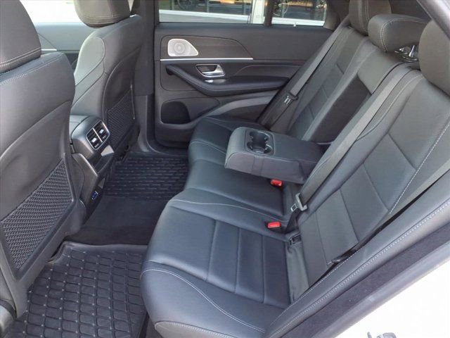 Used 2025 Mercedes-Benz GLE 450e 4MATIC image 18