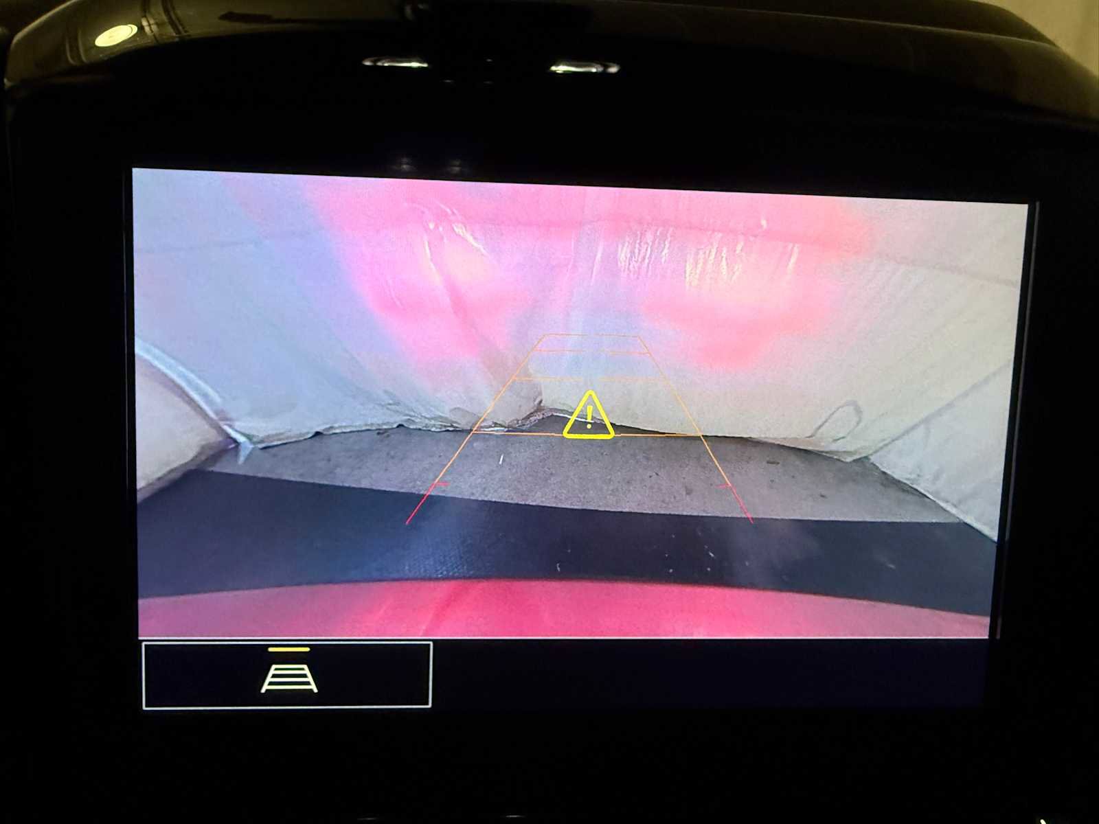 Used 2023 Chevrolet Traverse LT image 32