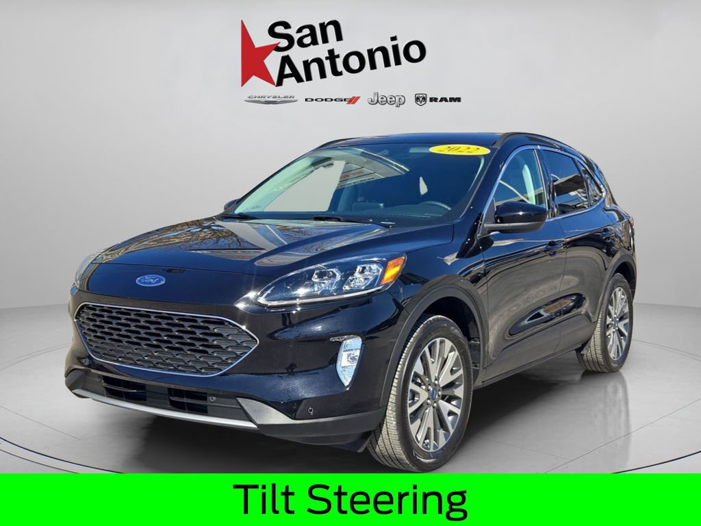 Used 2022 Ford Escape Titanium image 4