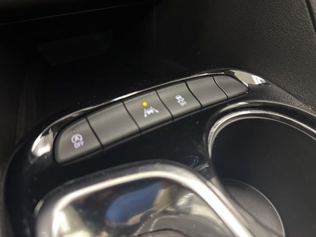 Used 2024 Buick Encore GX Sport Touring FWD image 19