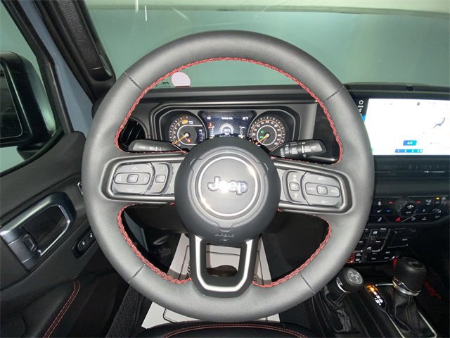 Used 2024 Jeep Wrangler Unlimited Rubicon image 14