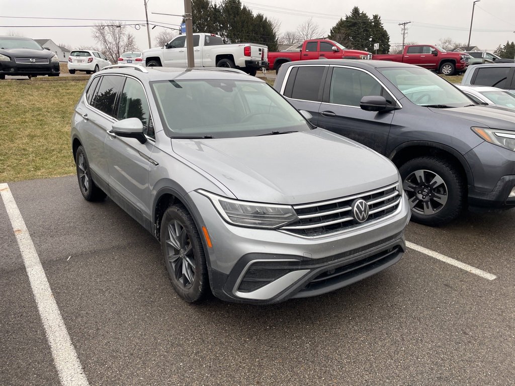 Used 2023 Volkswagen Tiguan SE