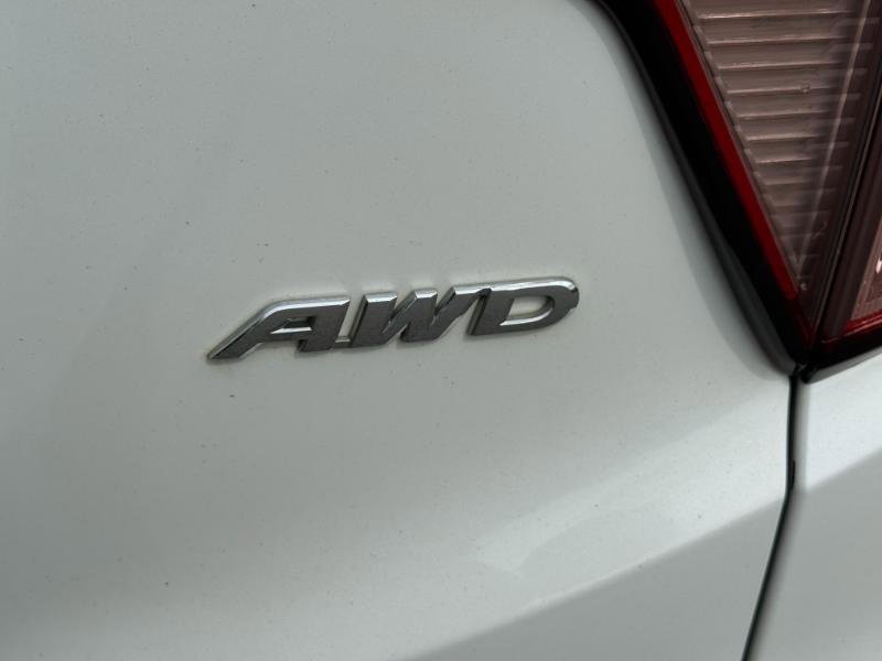 Used 2016 Honda HR-V EX-L image 9