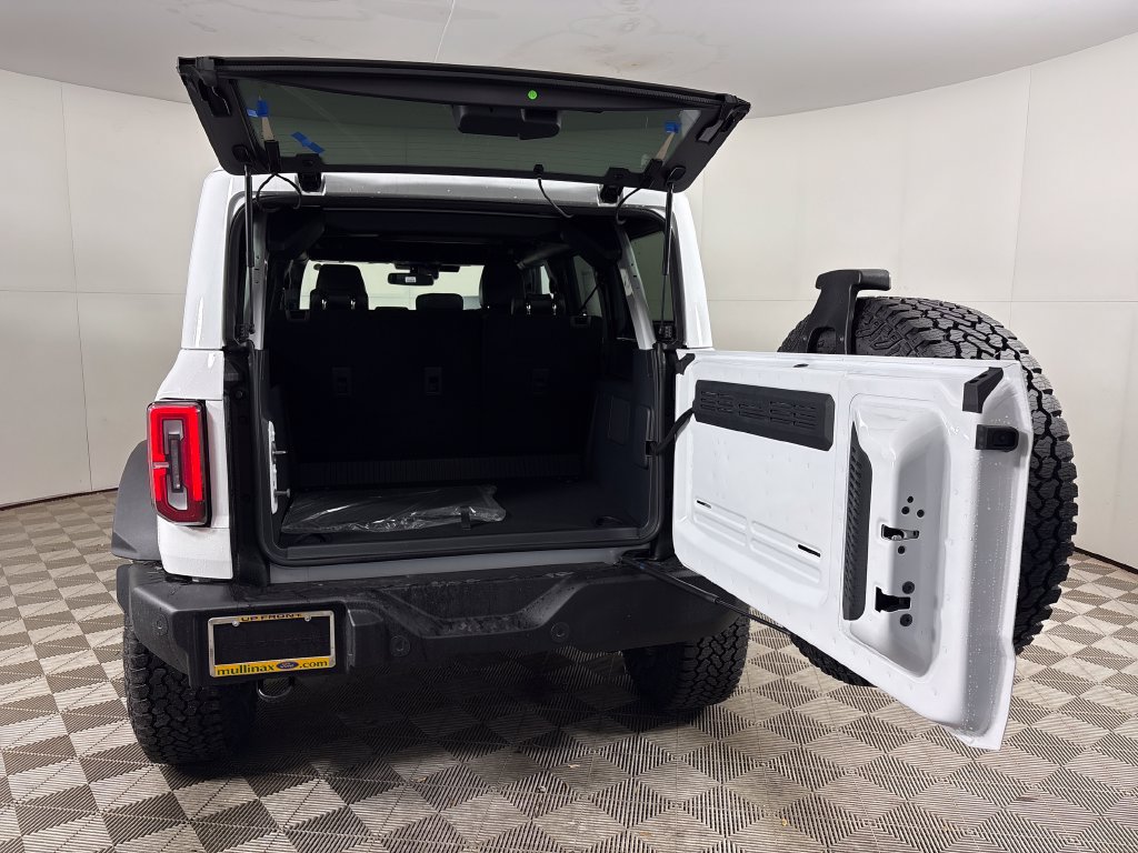 New 2026 Ford Bronco Outer Banks w/ Sasquatch Package AWD/4WD image 23