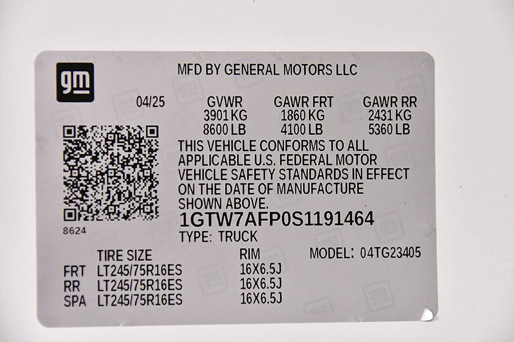 Used 2025 GMC Savana 2500 w/ Driver Convenience Package RWD image 12