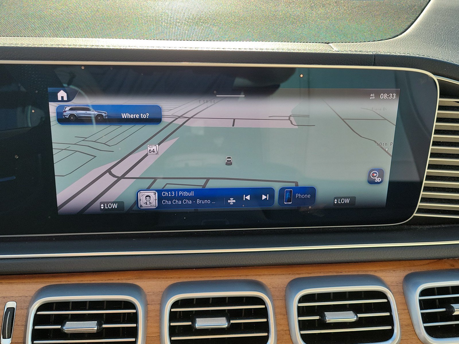 Used 2024 Mercedes-Benz GLS 450 4MATIC image 24
