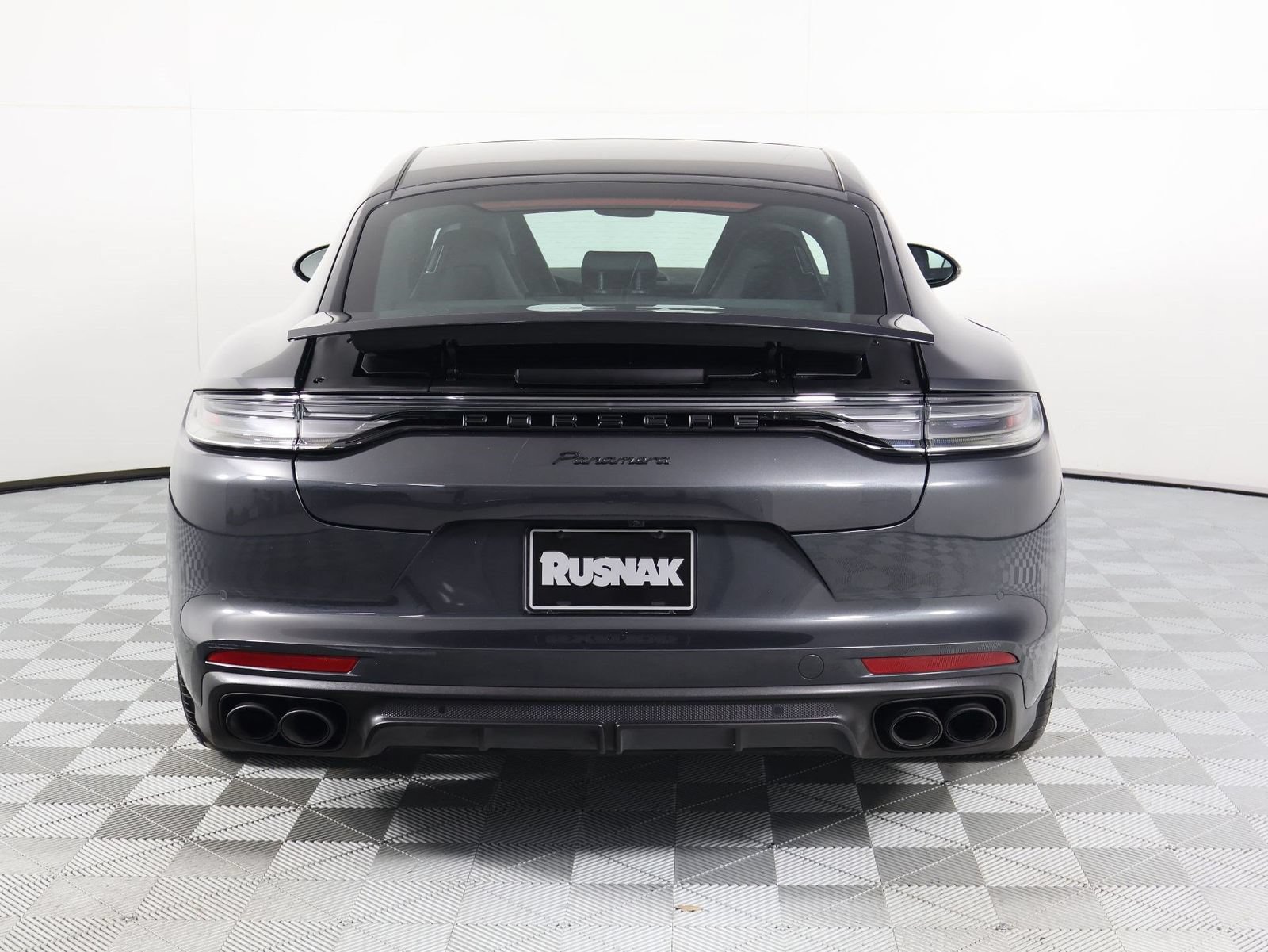 Certified 2023 Porsche Panamera Platinum Edition RWD image 6