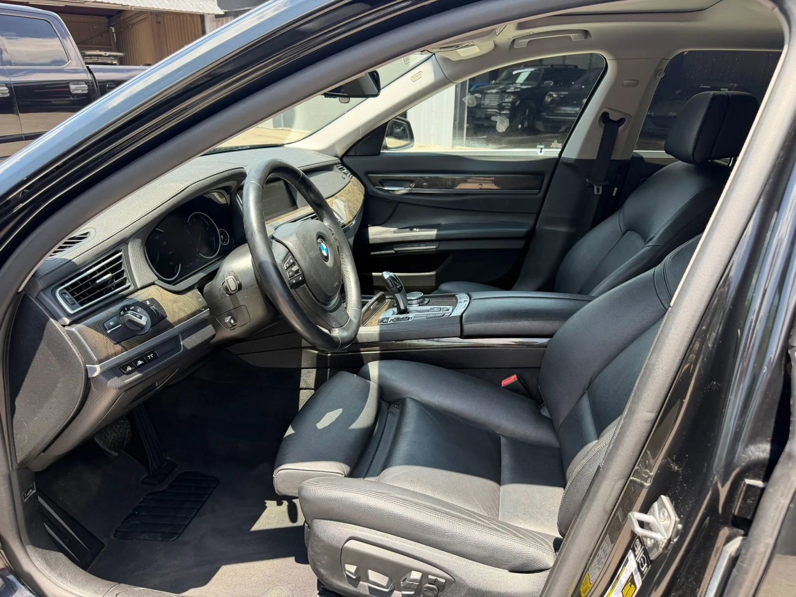 Used 2015 BMW 740Li RWD image 8