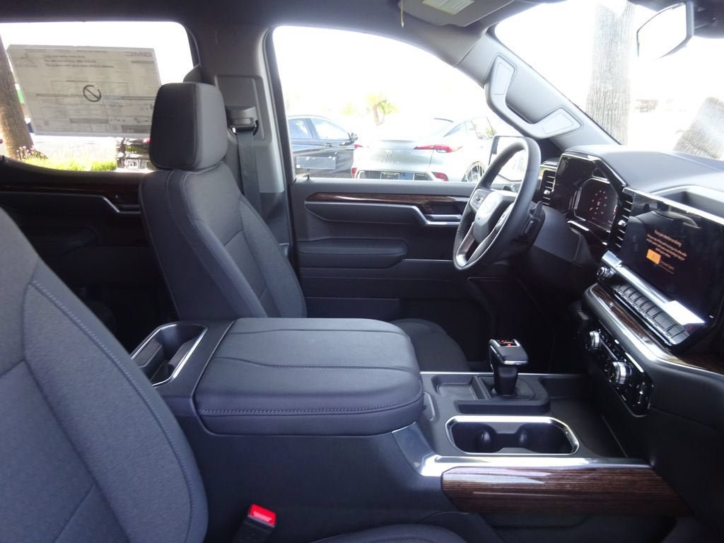 New 2026 GMC Sierra 1500 Elevation AWD/4WD image 16