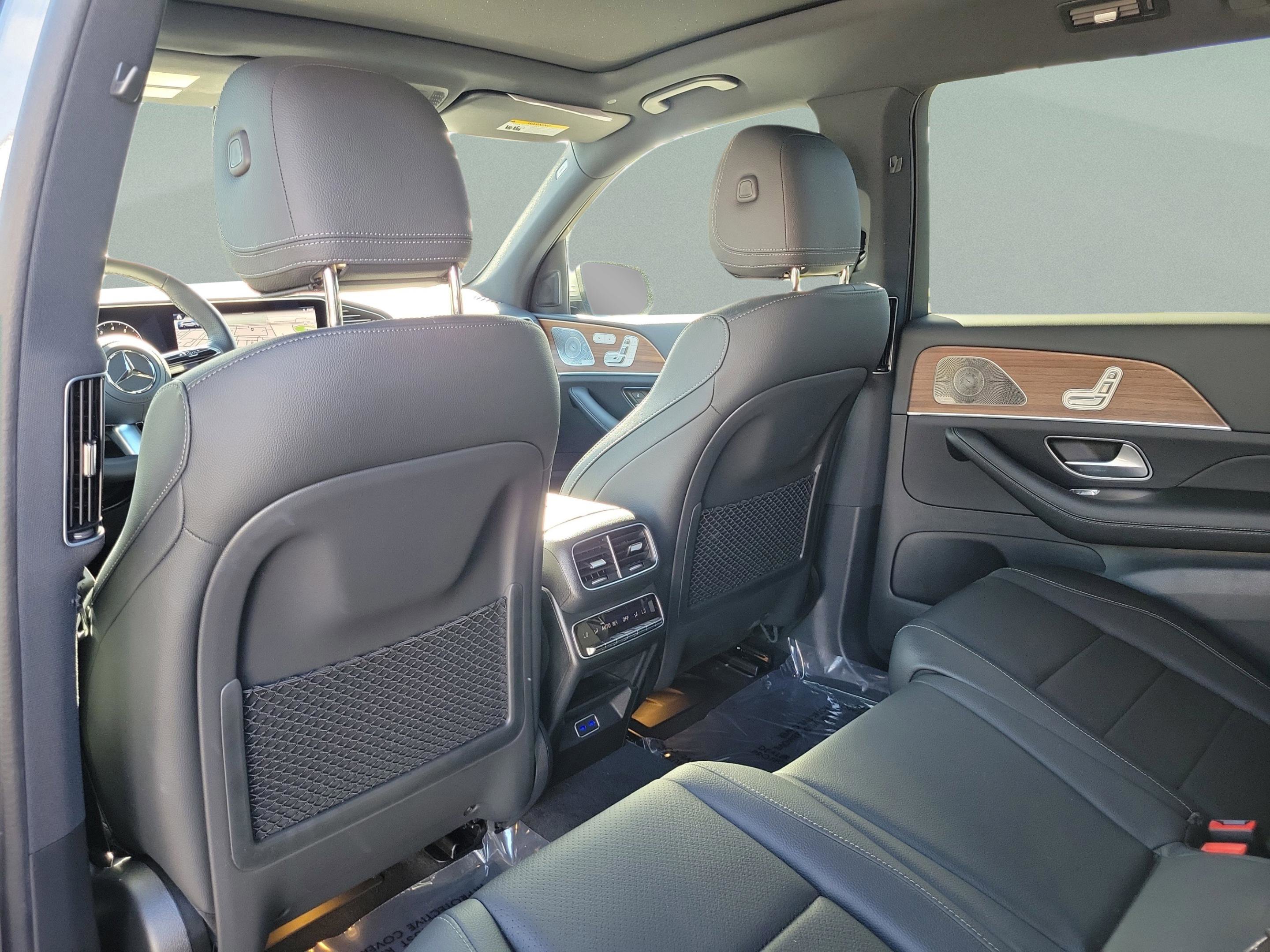 Certified 2025 Mercedes-Benz GLS 450 GLS 450 image 6