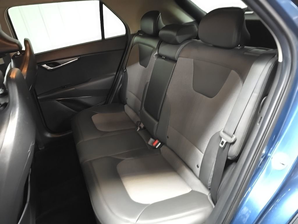 Used 2023 Kia Niro EX FWD image 33