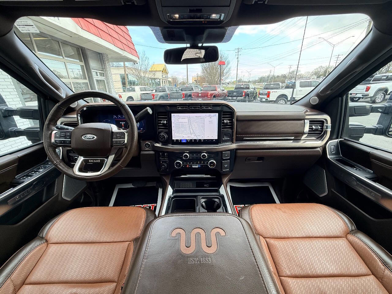 Used 2023 Ford F250 King Ranch w/ FX4 Off-Road Package image 39