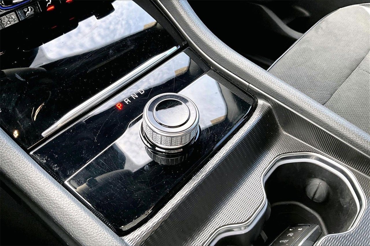 Used 2024 Jeep Grand Cherokee Altitude image 29