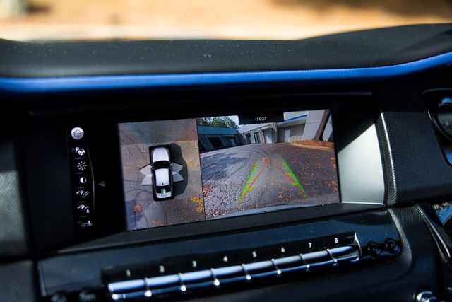 Used 2022 Rolls-Royce Cullinan Black Badge image 35