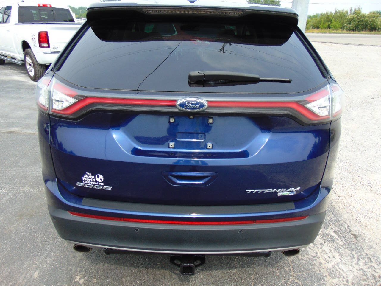 Used 2016 Ford Edge Titanium w/ Equipment Group 302A AWD/4WD image 7