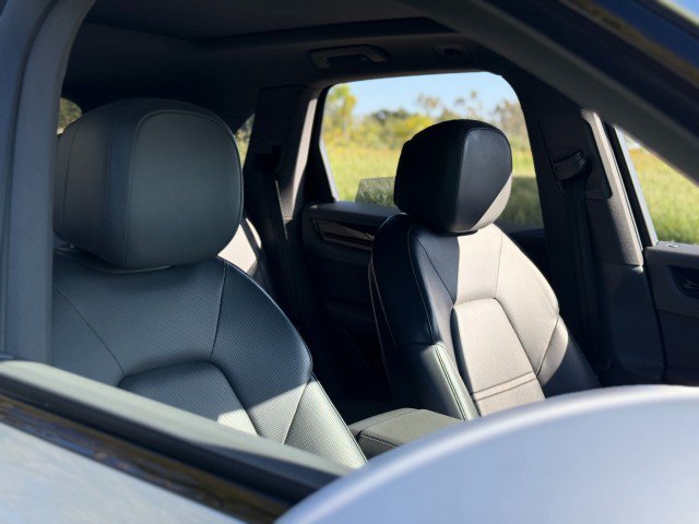 Used 2019 Porsche Cayenne AWD/4WD image 29