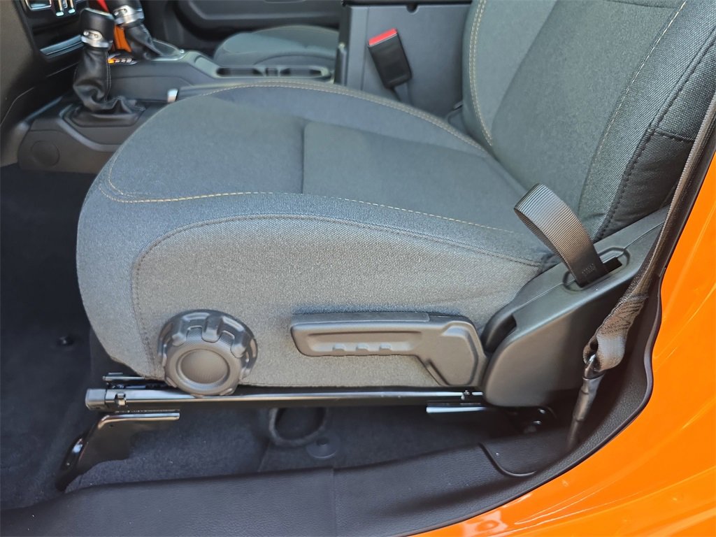 New 2025 Jeep Wrangler Sport S image 28