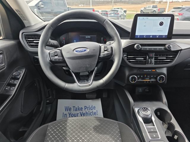 Used 2023 Ford Escape Active image 24