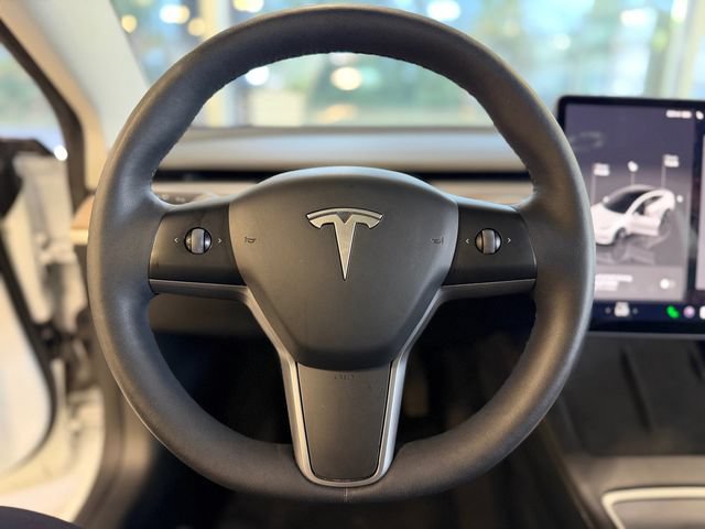 Used 2023 Tesla Model 3 Standard Range RWD image 14