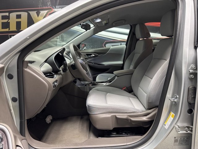 Used 2019 Chevrolet Malibu LS image 4