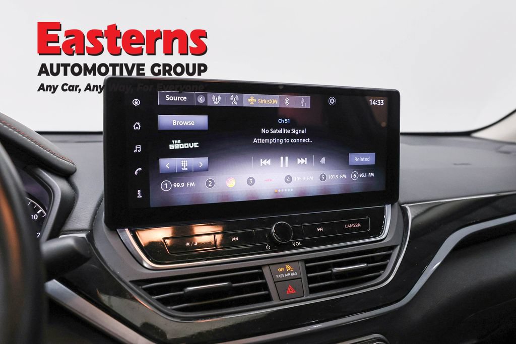Used 2025 Nissan Altima 2.5 SR w/ SR Premium Package AWD/4WD image 19