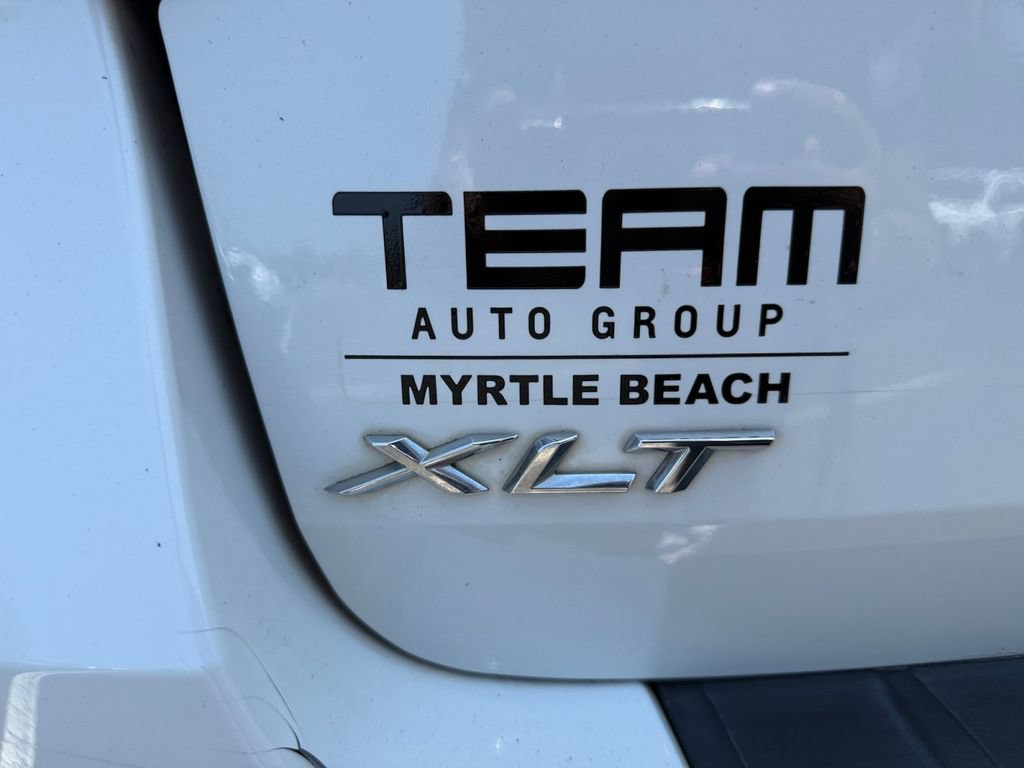 Used 2021 Ford Explorer XLT w/ Equipment Group 202A RWD image 29