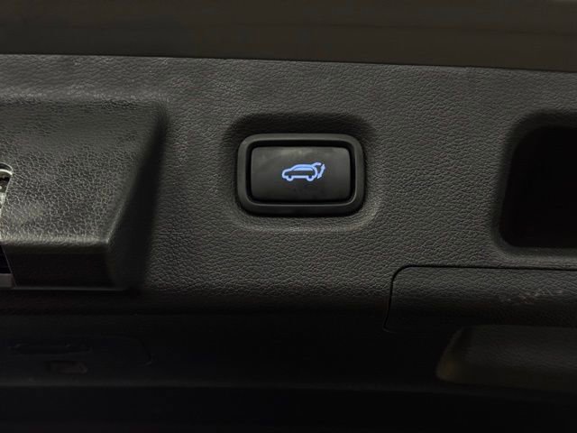 Used 2023 Hyundai Santa Fe SEL image 12