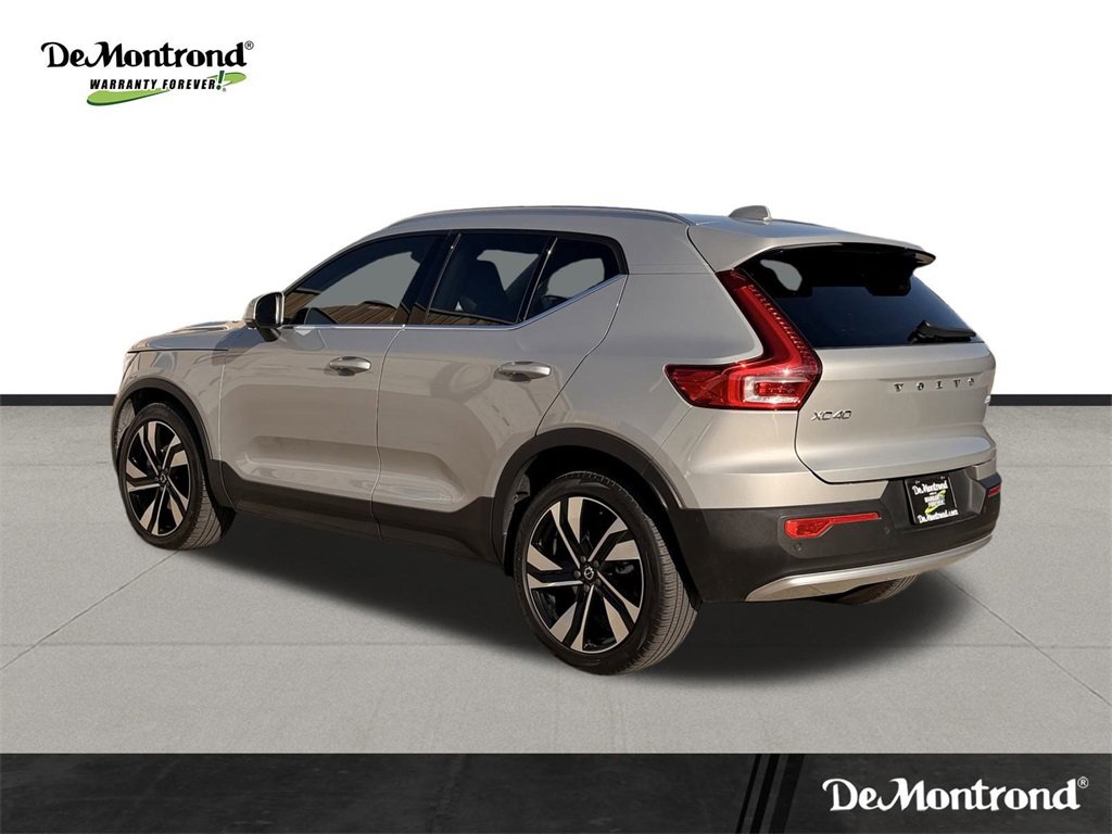 Used 2023 Volvo XC40 B5 Ultimate w/ Protection Package Premier image 7