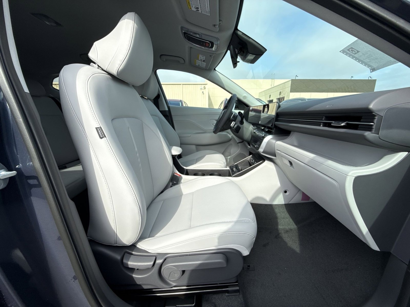 New 2026 Hyundai Kona SEL Premium image 25