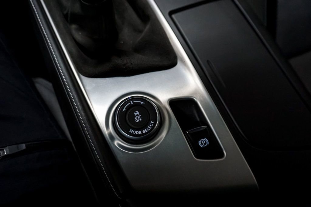 Used 2017 Chevrolet Corvette Z06 w/ Z07 Performance Package image 32