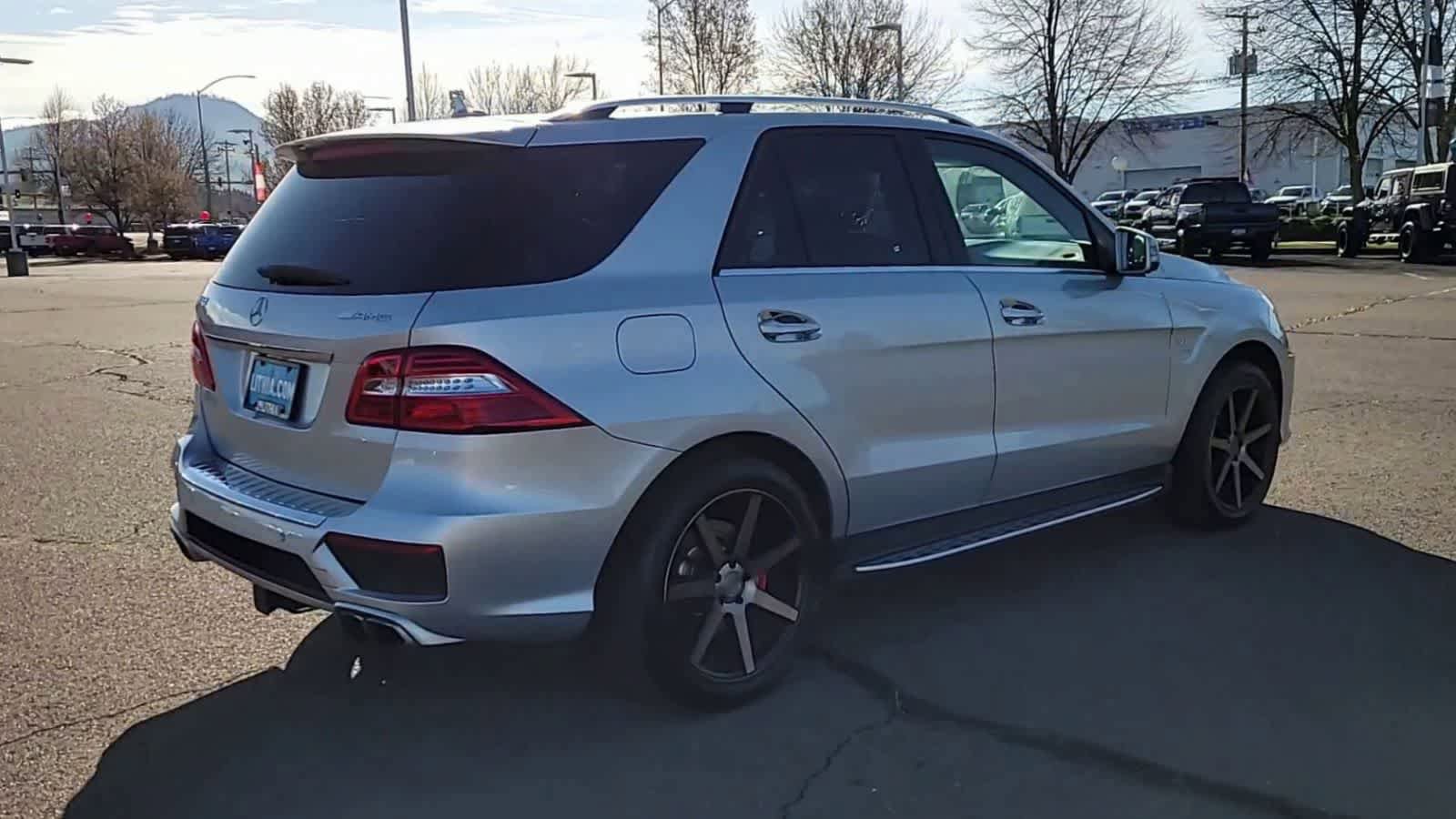 Used 2013 Mercedes-Benz ML 63 AMG 4MATIC image 8