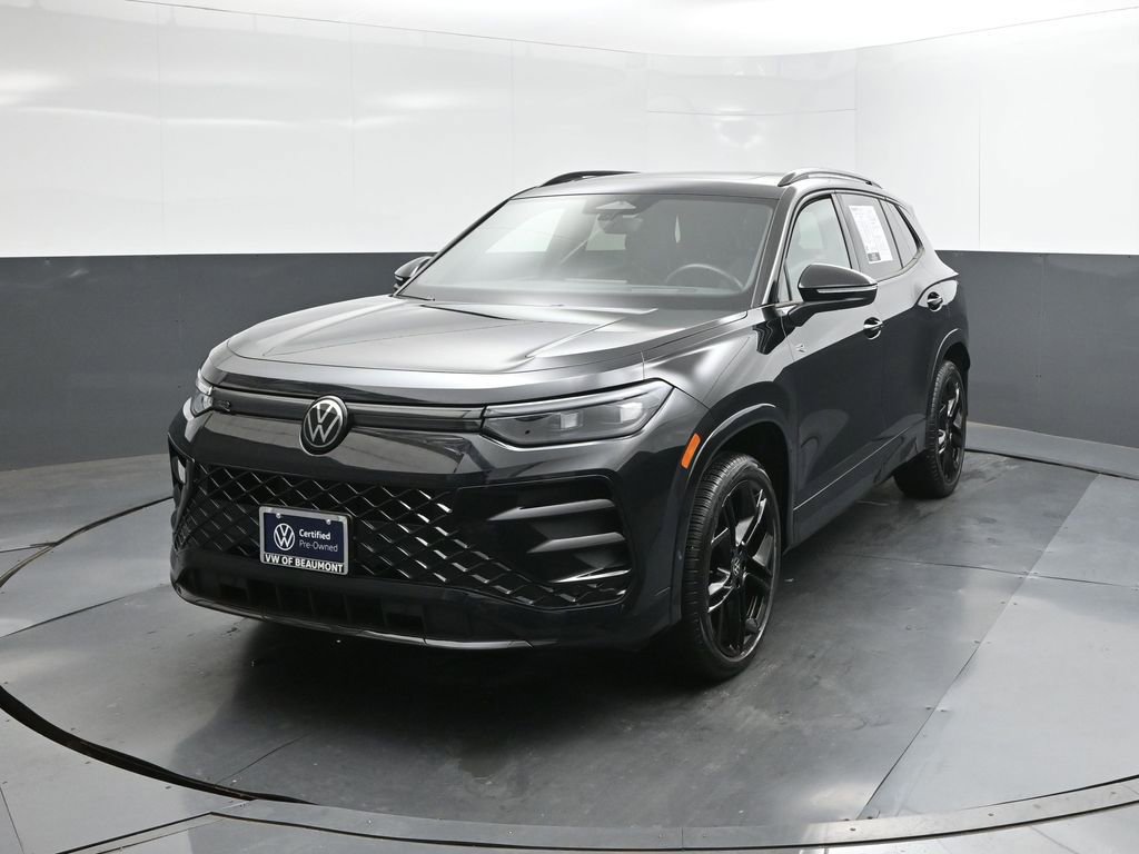 Used 2025 Volkswagen Tiguan SE R-Line AWD/4WD image 1
