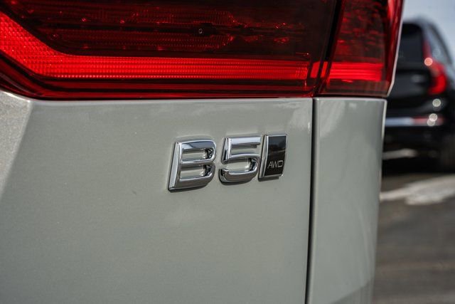 New 2026 Volvo XC60 B5 Ultra w/ Protection Package Premier image 9