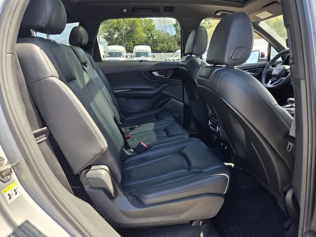 Used 2019 Audi Q7 3.0T Prestige w/ Prestige Package AWD/4WD image 19