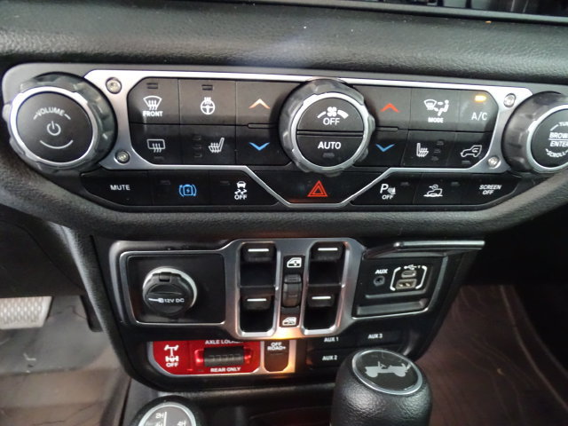Certified 2024 Jeep Wrangler Unlimited AWD/4WD image 11