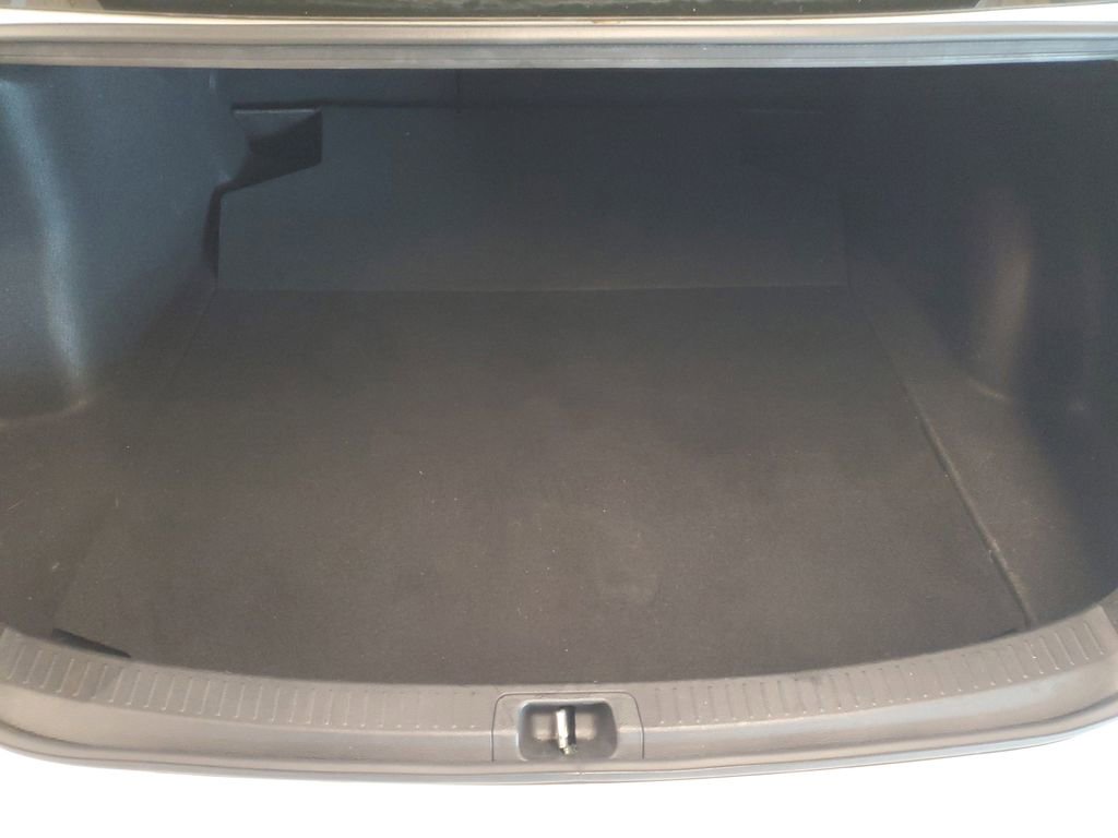 Used 2024 Toyota Corolla LE FWD image 8