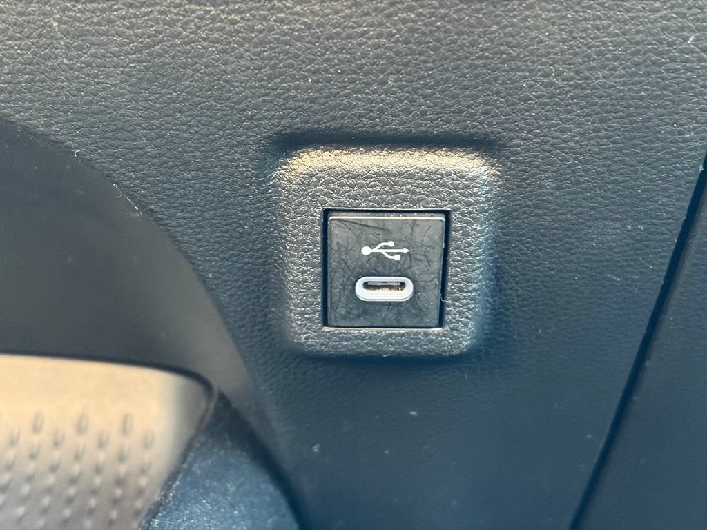 Used 2024 Toyota Corolla LE FWD image 27