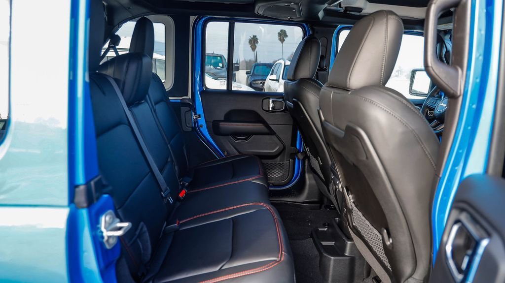 New 2025 Jeep Wrangler Unlimited Rubicon image 21