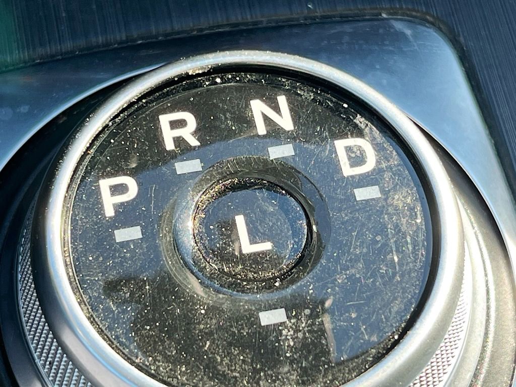 Used 2022 Ford Escape Titanium w/ Class II Trailer Tow Package image 17